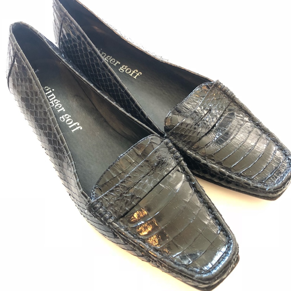 GINGER GOFF Black Snake Leather Loafers
